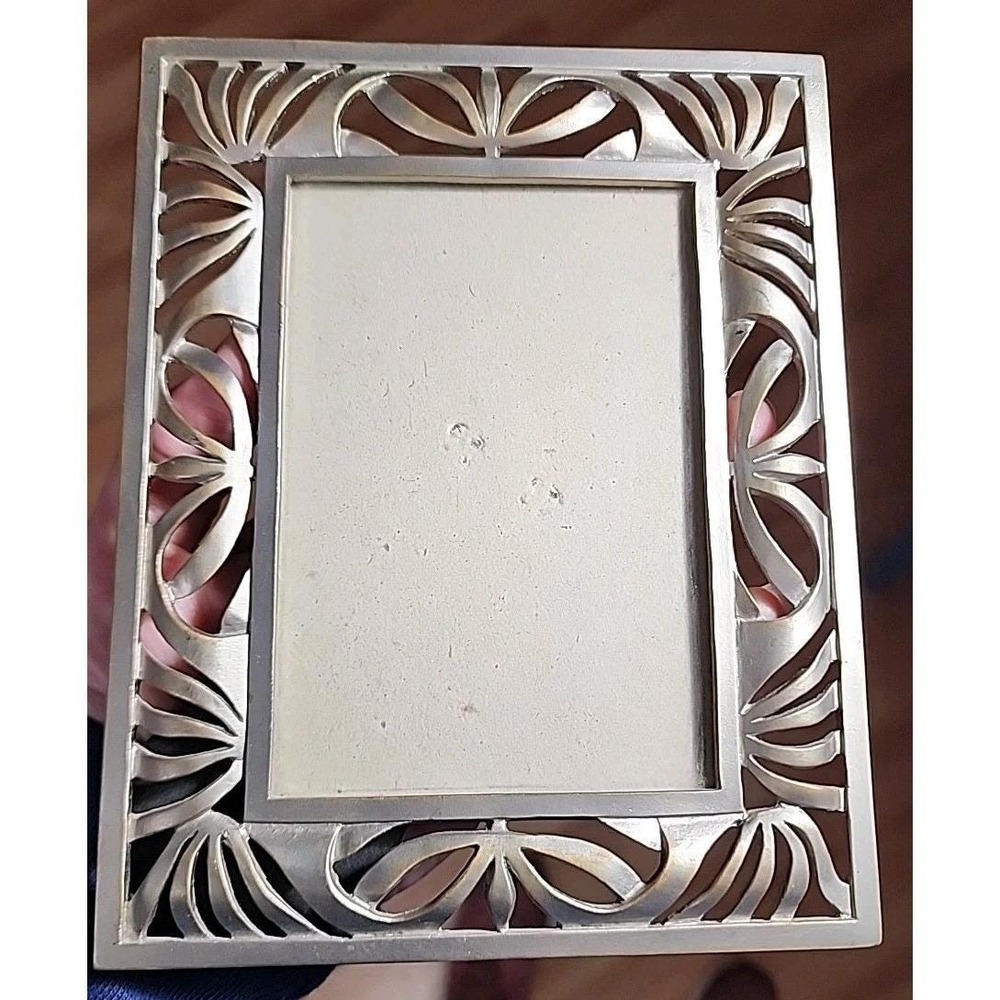 Burnes Of Boston Elegant Metal Silver-Tone Photo Frame Holds 3.5"x 5" Picture